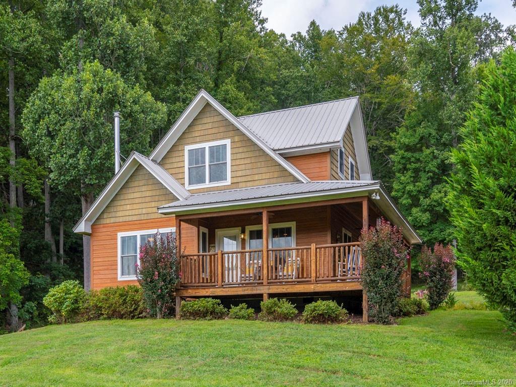 145 Sugarbush Ln., Canton, NC 28716