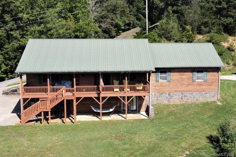 90 Robinette Dr., Waynesville, NC 28785