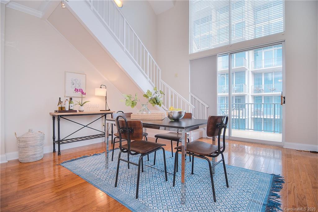 300 W 5th St. #637, Charlotte, NC 28202