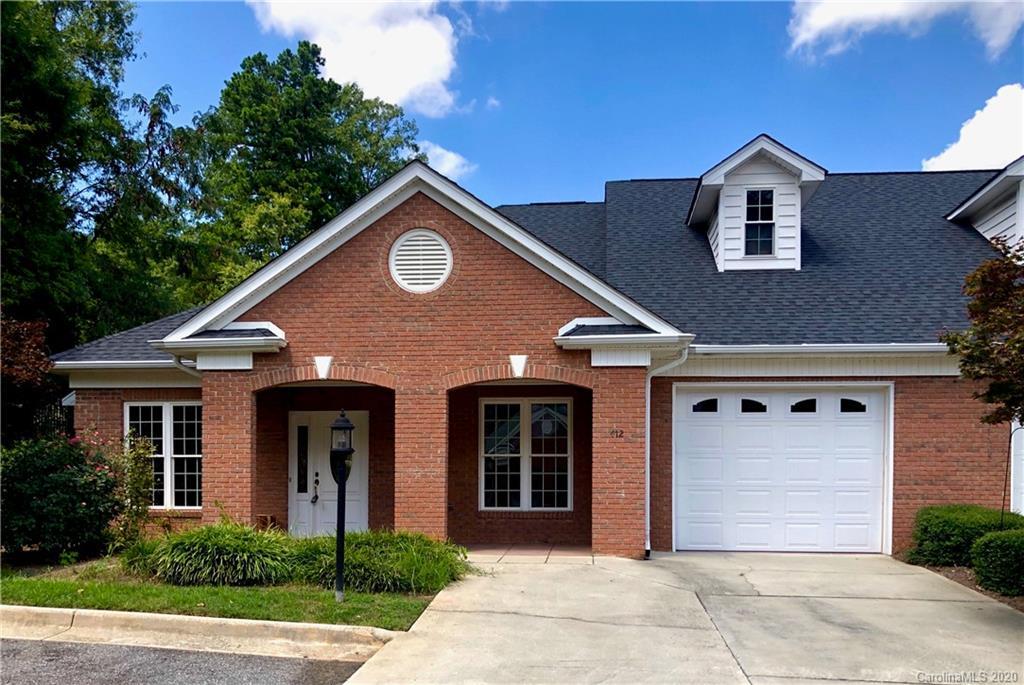 412 Knops Nob Rd., Mooresville, NC 28115