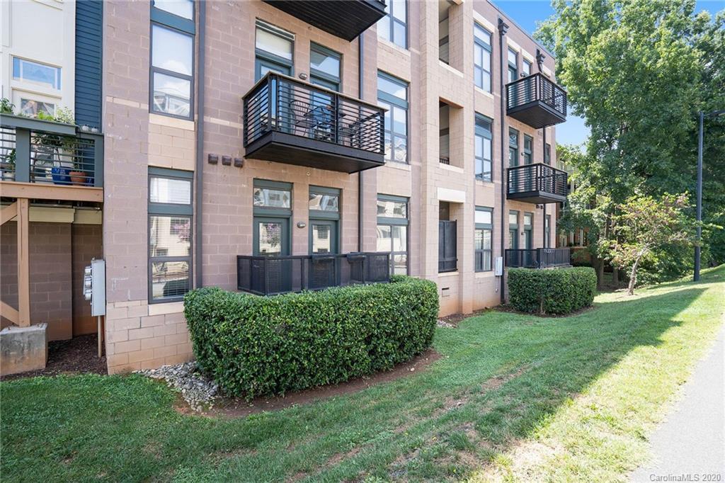 406 New Bern Station Ct., Charlotte, NC 28209