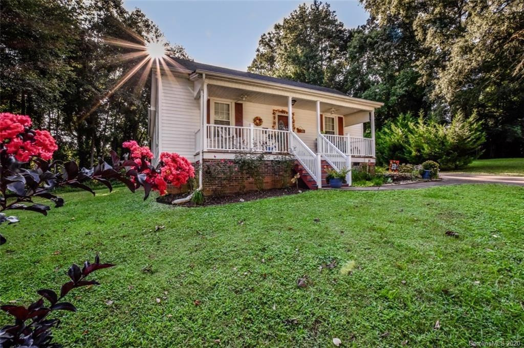206 Glenn Ave., Kannapolis, NC 28081