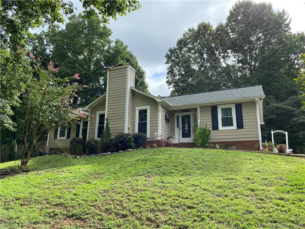 1326 Bellingham Dr., Mooresville, NC 28115