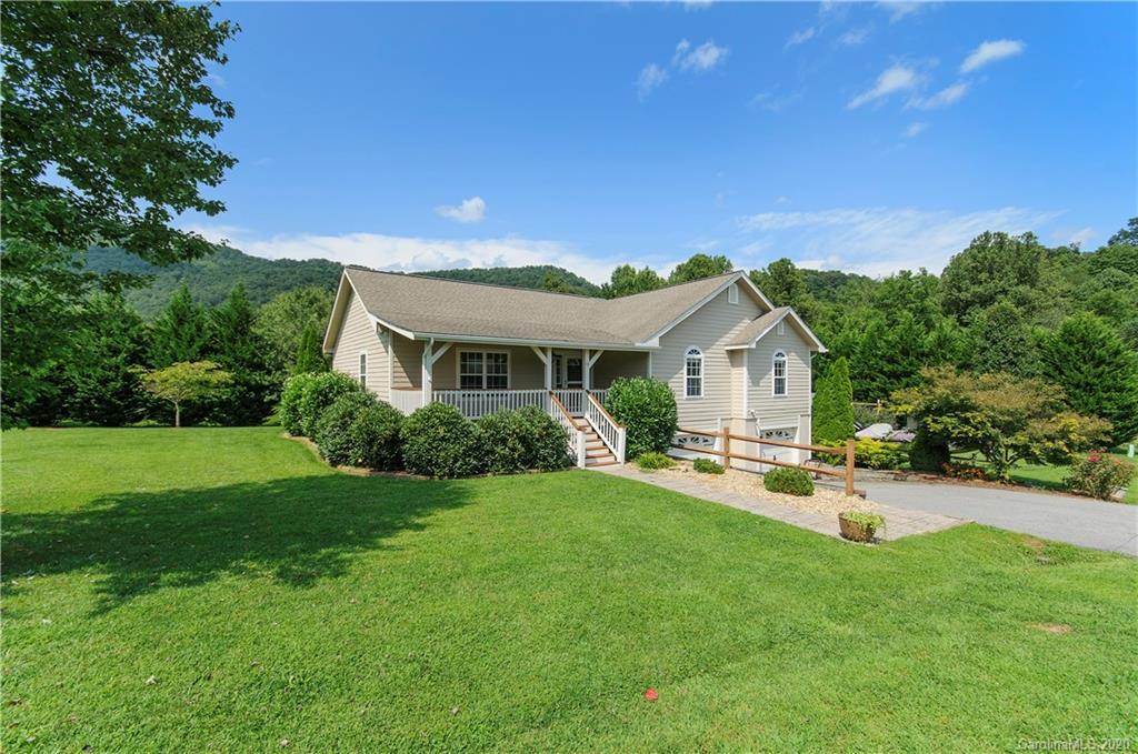 87 Sherwood Tr., Waynesville, NC 28786