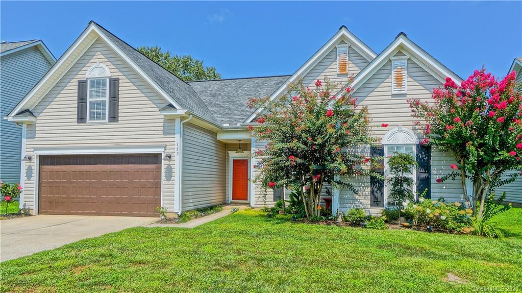 153 Chere Helen Dr., Mooresville, NC 28115