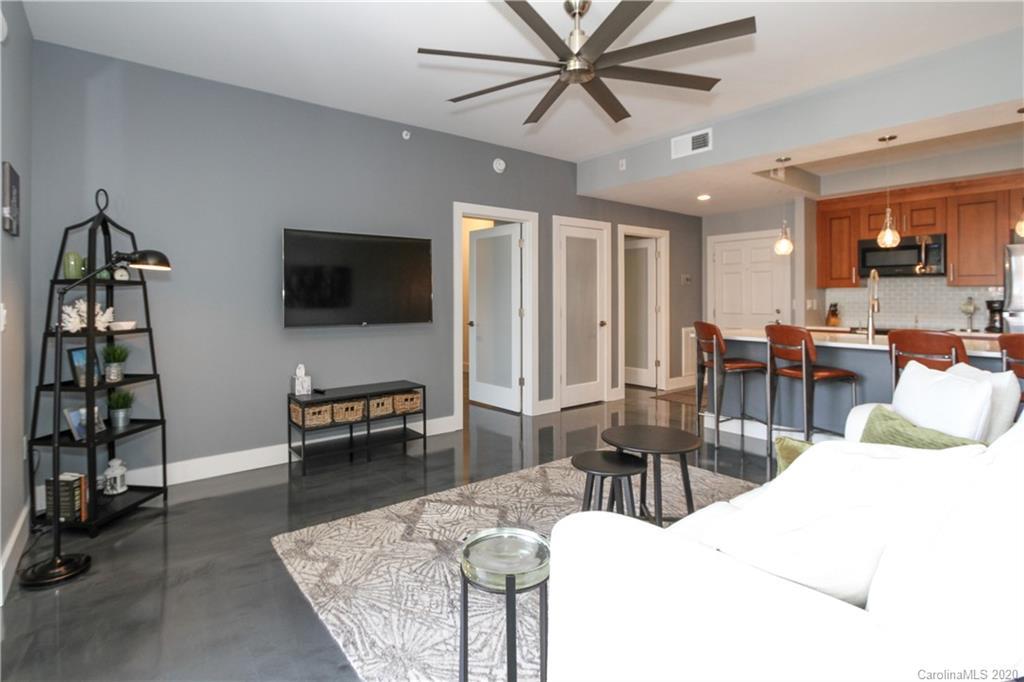 300 W 5th St. #428, Charlotte, NC 28202