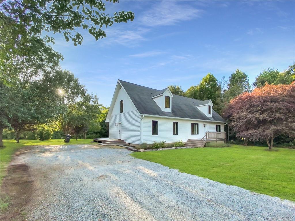 117 Lucky Ln., Statesville, NC 28625