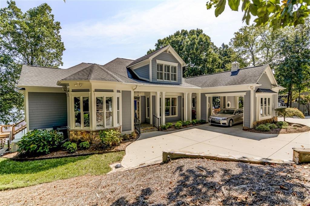 8452 Nolley Ln., Sherrills Ford, NC 28673