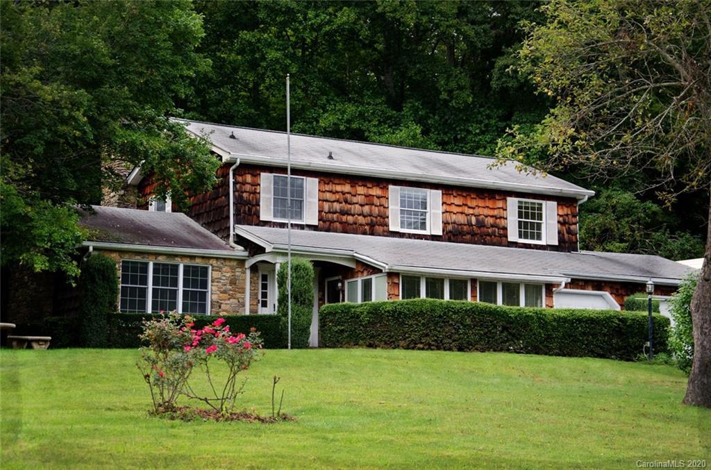 206 Greene Dr., Black Mountain, NC 28711