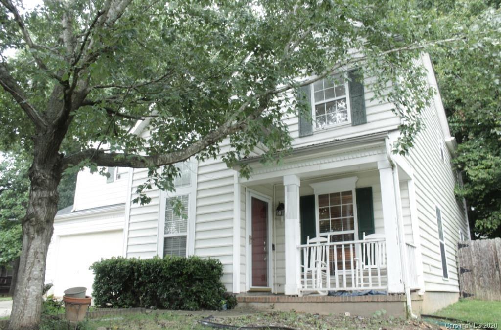 9203 Darbyshire Pl., Charlotte, NC 28216