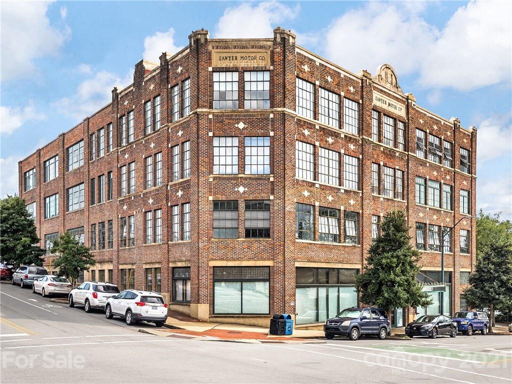 100 Coxe Ave. #401, Asheville, NC 28801