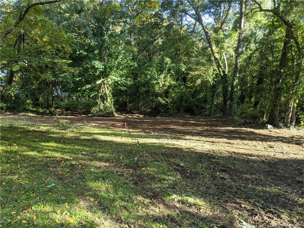 424 Killian Ave., Mount Holly, NC 28120