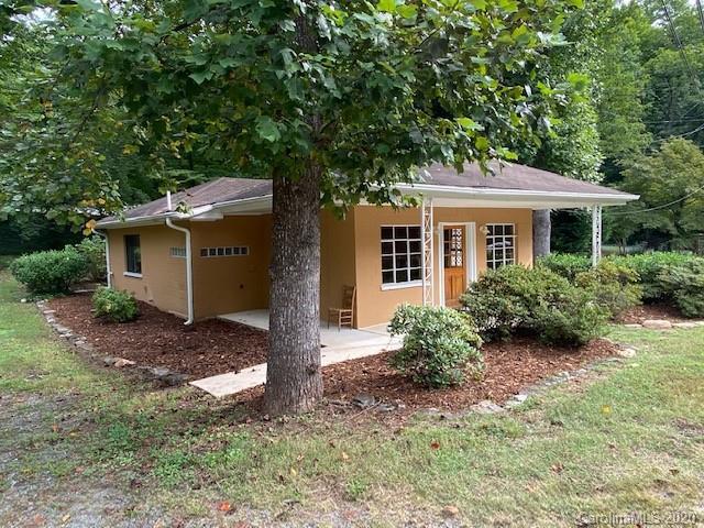 2172 Memorial Hwy., Lake Lure, NC 28746