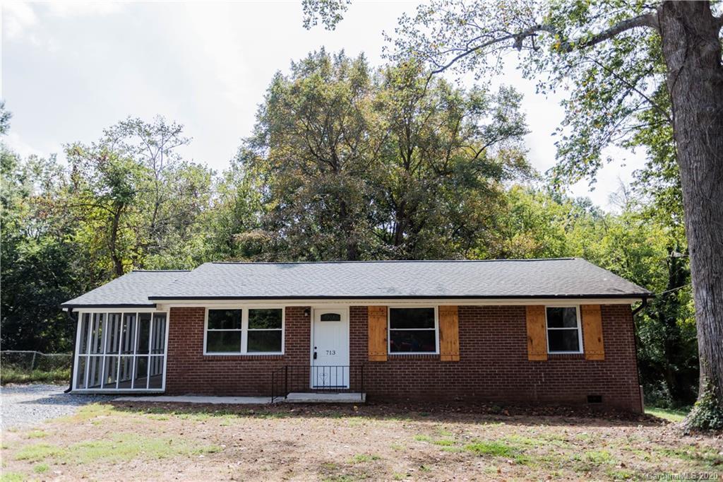 713 Flowe St., Gastonia, NC 28052