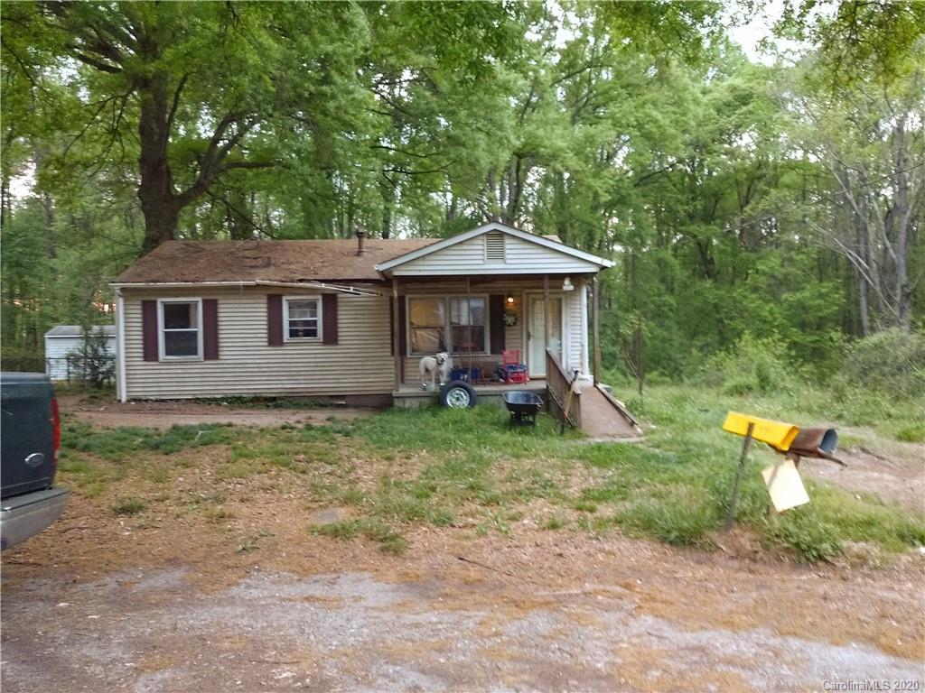 2015 Weir Ln., Gastonia, NC 28052