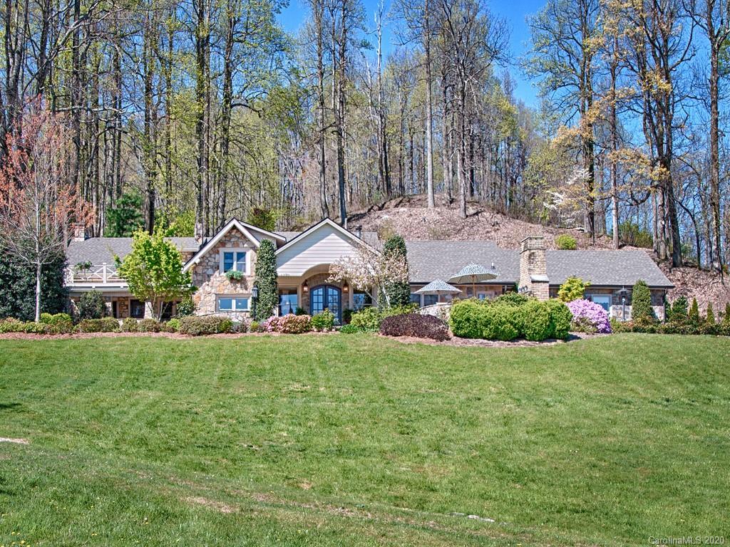 370 Pinnacle Mountain Rd., Zirconia, NC 28790
