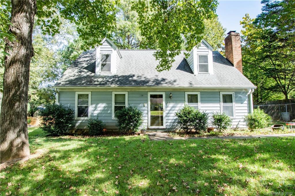 6515 Burning Bush Ct., Charlotte, NC 28227