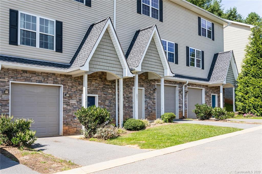 15 Terrace Ct., Asheville, NC 28804