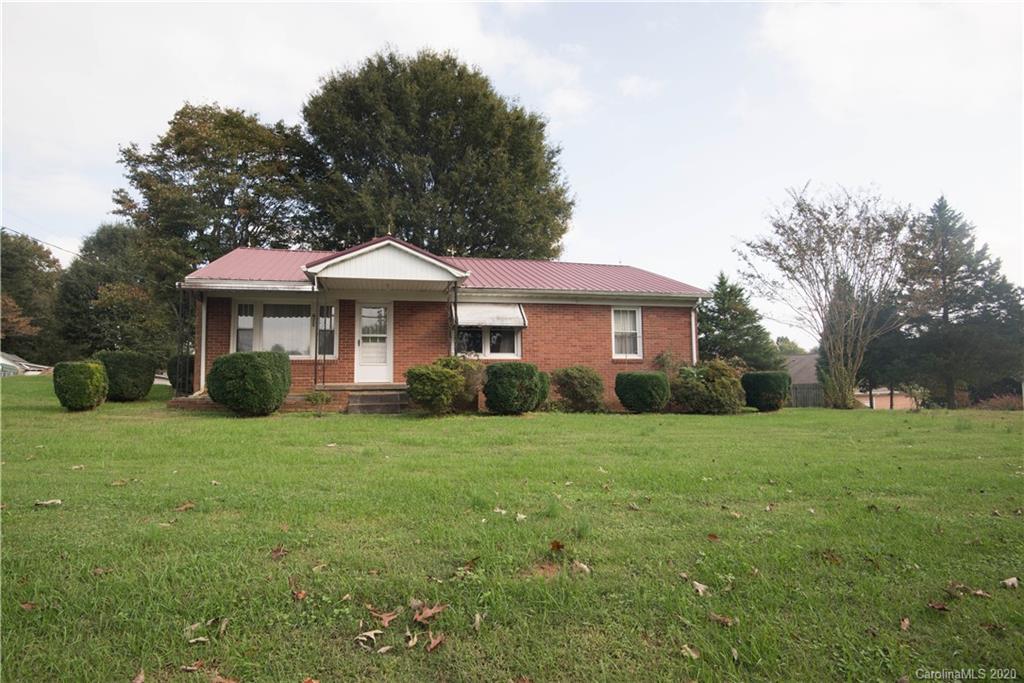 677 Wagner St., Troutman, NC 28166