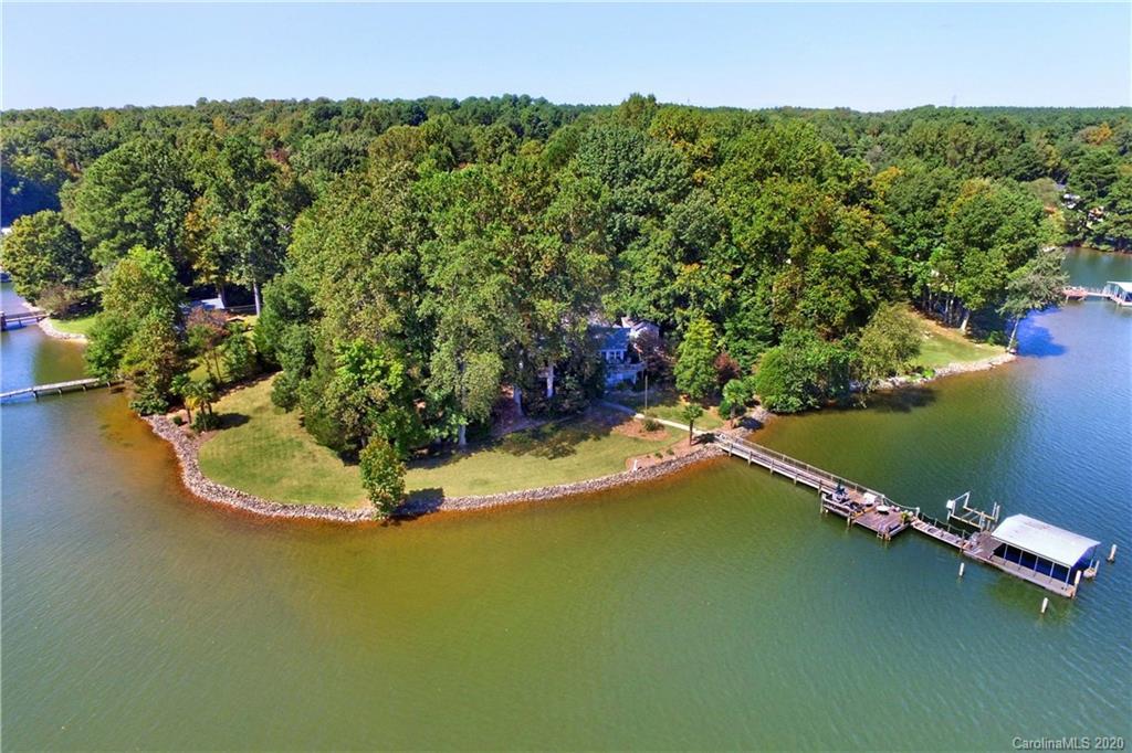 174 Willow Point Rd., Troutman, NC 28166