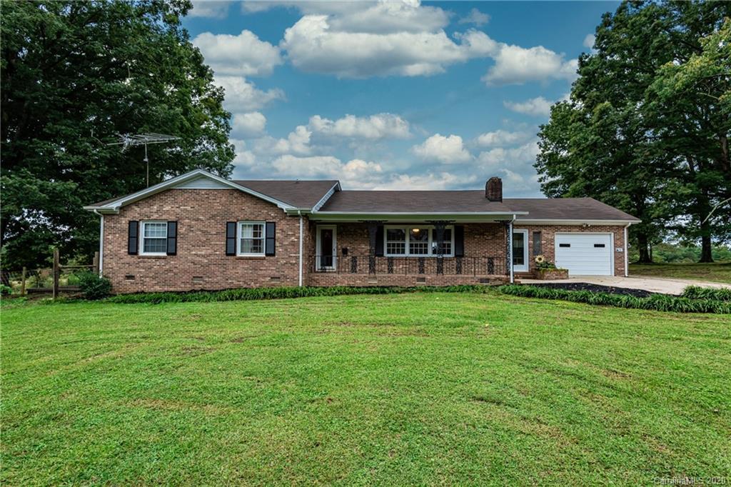 3795 Grace Chapel Rd., Granite Falls, NC 28630