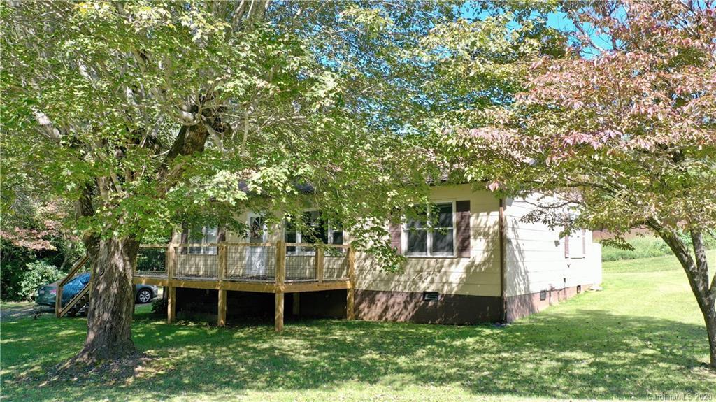 757 Calvary Church Rd., Sylva, NC 28779