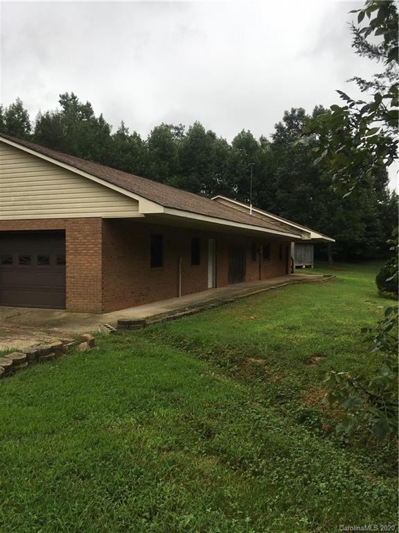 365 Bruce Farm Rd., Statesville, NC 28625