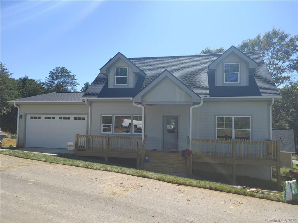 68 Greenwood Fields Dr., Asheville, NC 28804