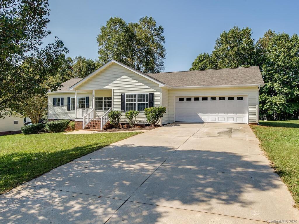 137 Rydel Ln., Statesville, NC 28625