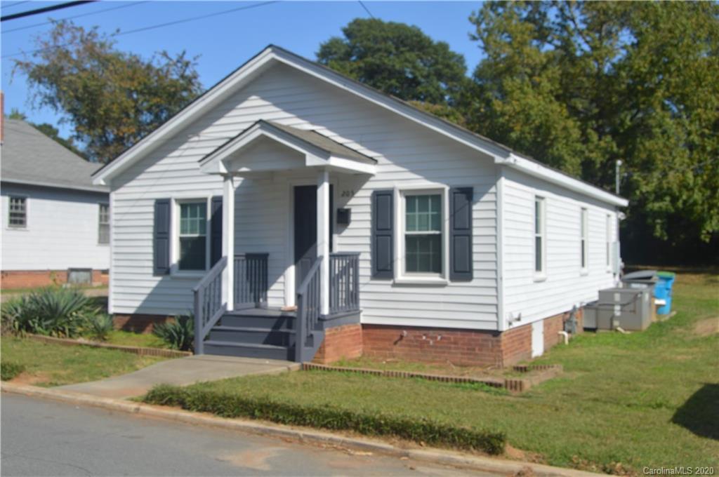 205 Sacco St., Belmont, NC 28012