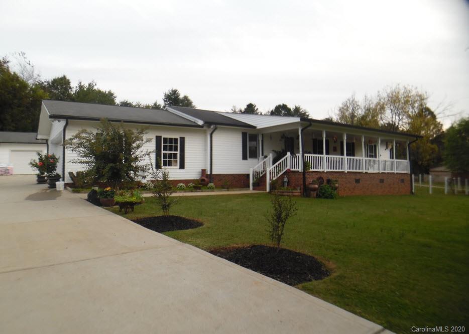 2247 Claremont Rd., Newton, NC 28658