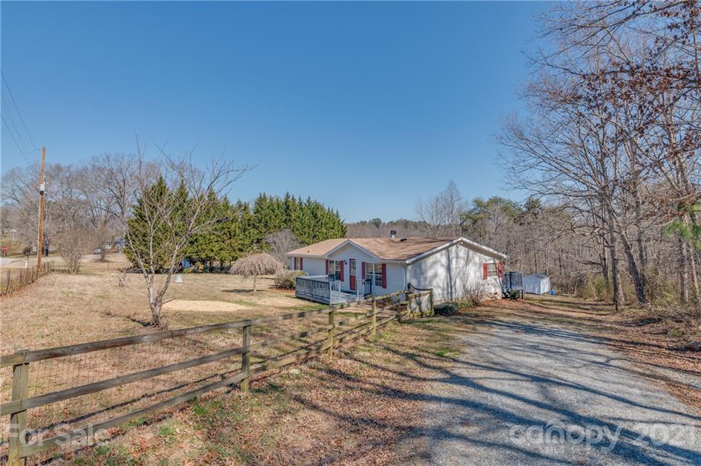 428 Elliott Road Extension, Rutherfordton, NC 28139