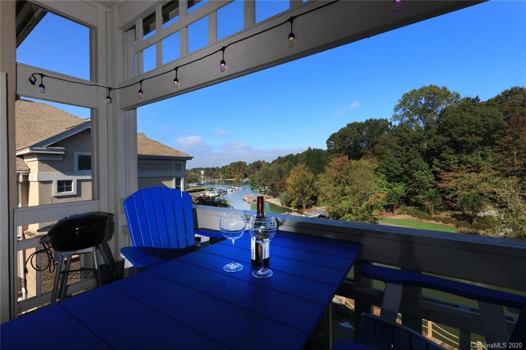 108 Pier 33 Dr. #403, Mooresville, NC 28117