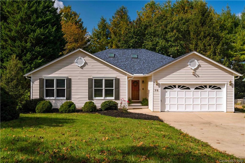 70 Forest Lake Dr., Asheville, NC 28803