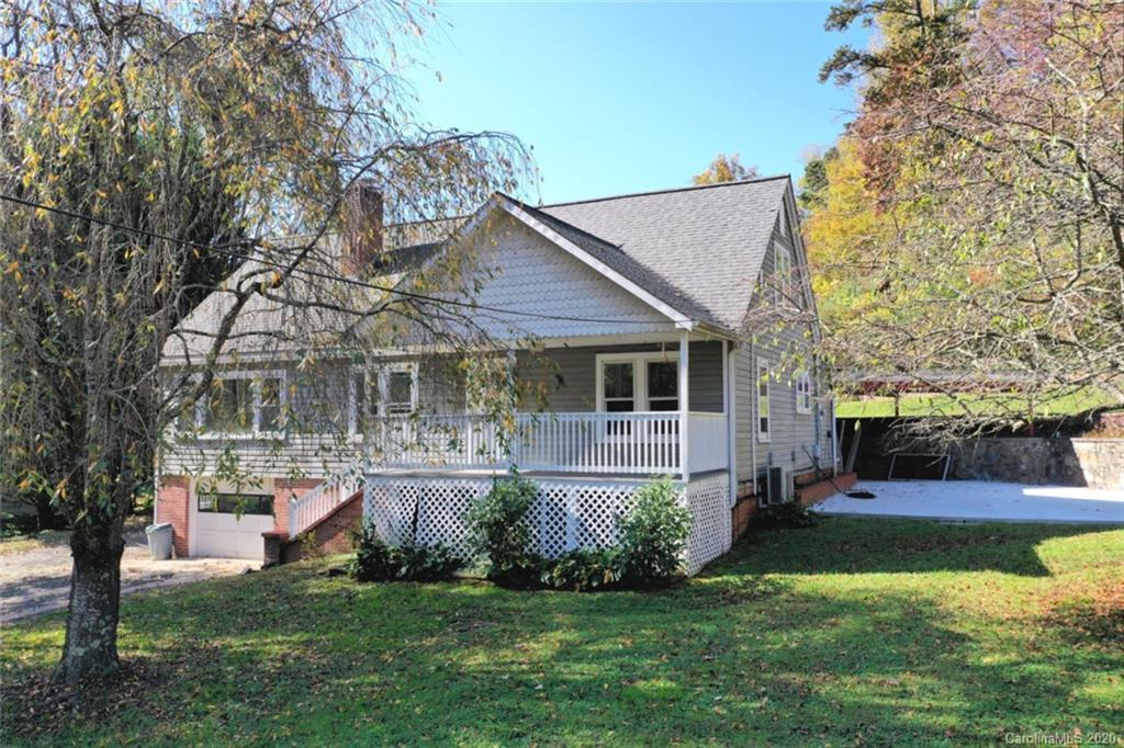107 Magnolia St., Sylva, NC 28779
