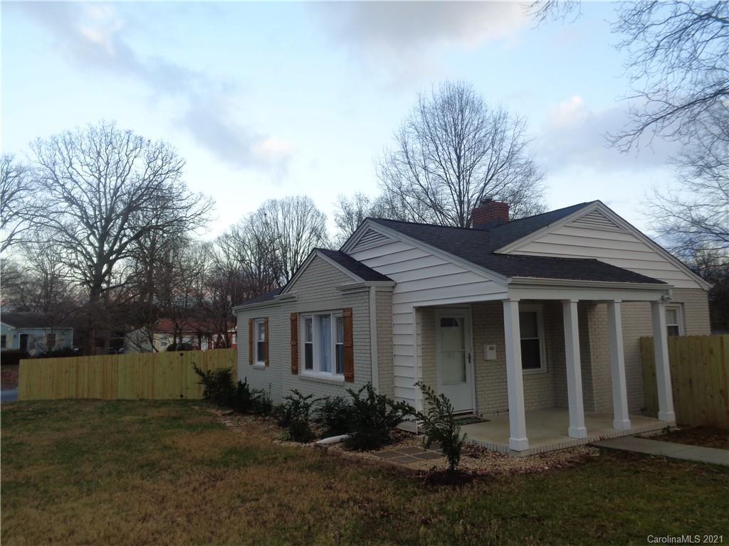 2101 Dickens Ave., Charlotte, NC 28208