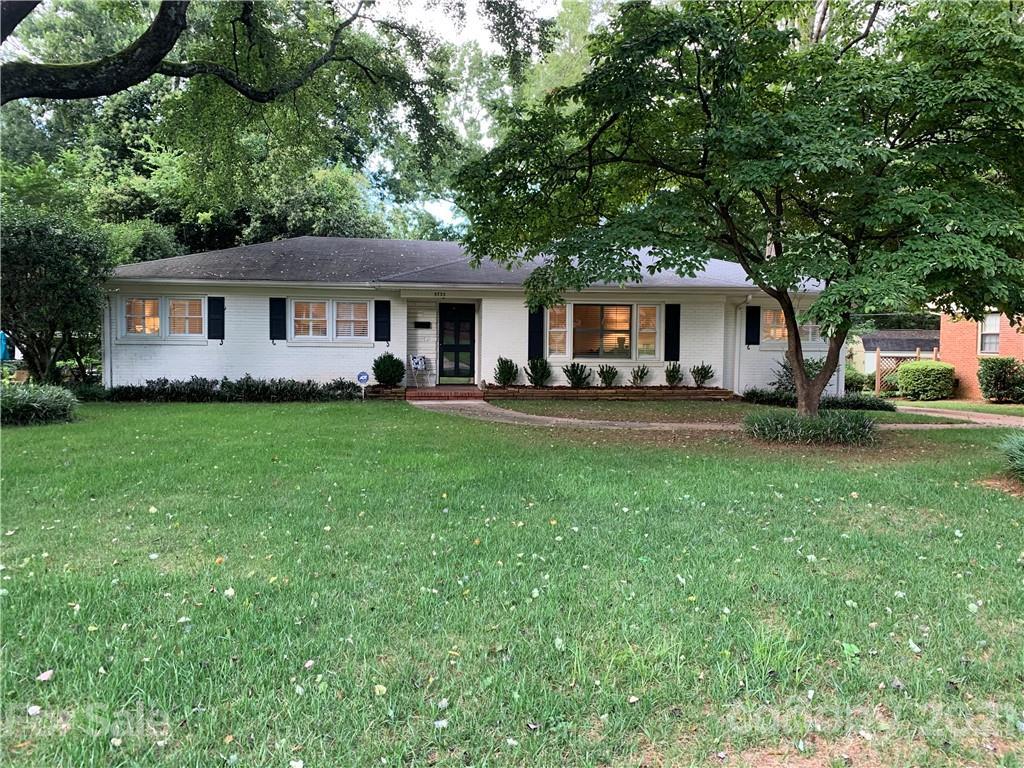 5733 Murrayhill Rd., Charlotte, NC 28210