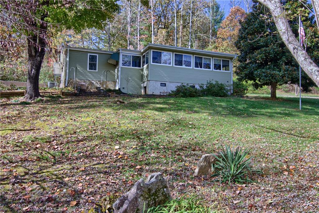 108 Nature Dr., Hendersonville, NC 28792