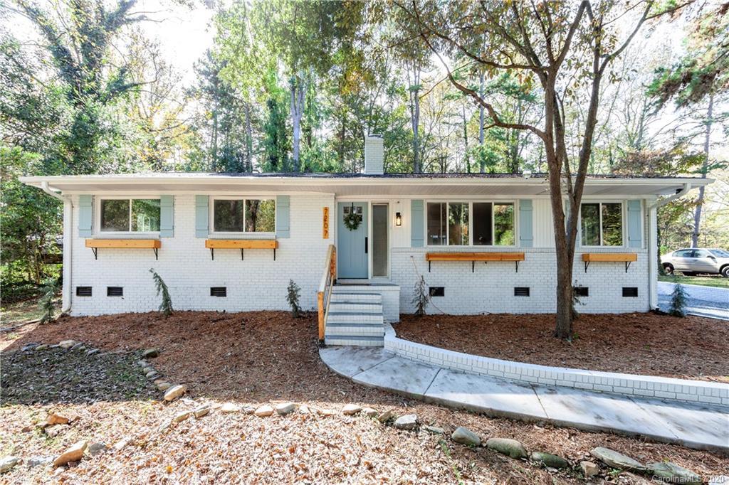 7207 Linda Lake Dr., Charlotte, NC 28215