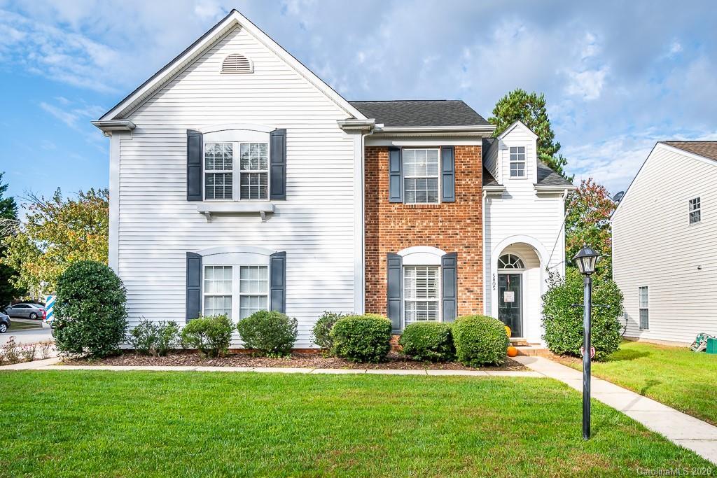 5805 Waverly Lynn Ln., Charlotte, NC 28269