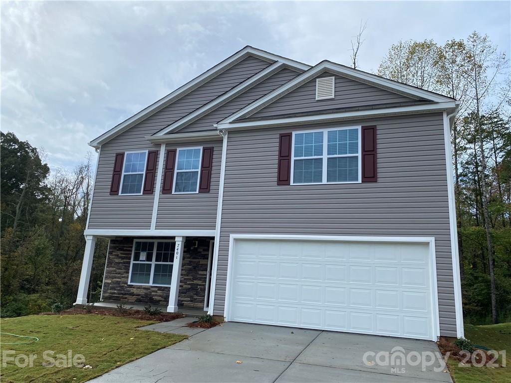 7401 Finnigan Rd., Charlotte, NC 28215