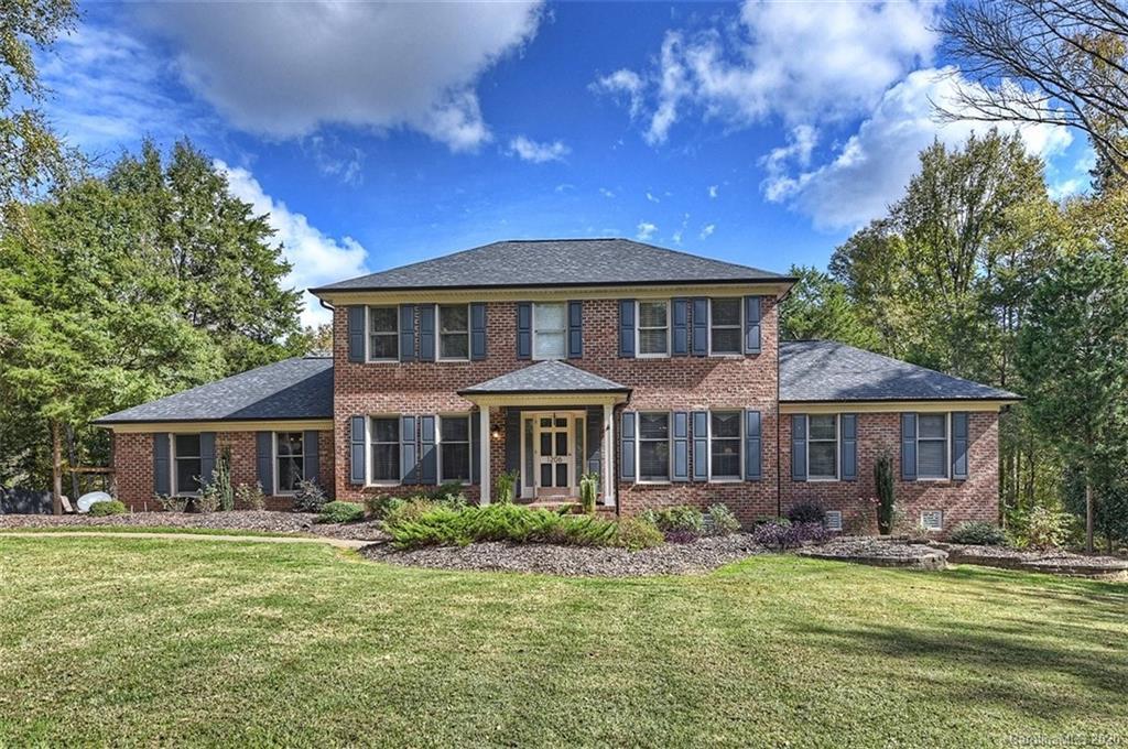 1206 Hanover Dr., Concord, NC 28027