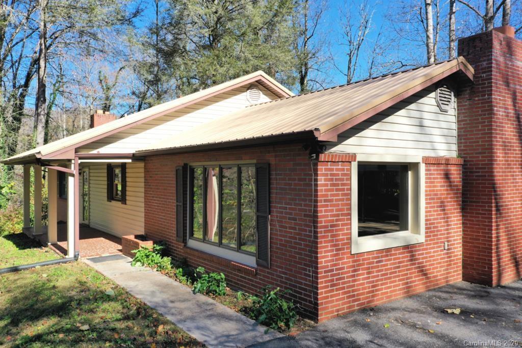 597 Savannah Dr., Sylva, NC 28779