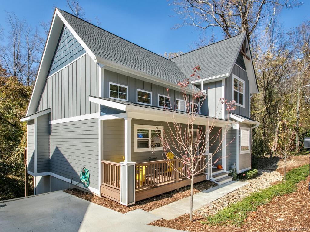 25 Emmett Ln., Asheville, NC 28806