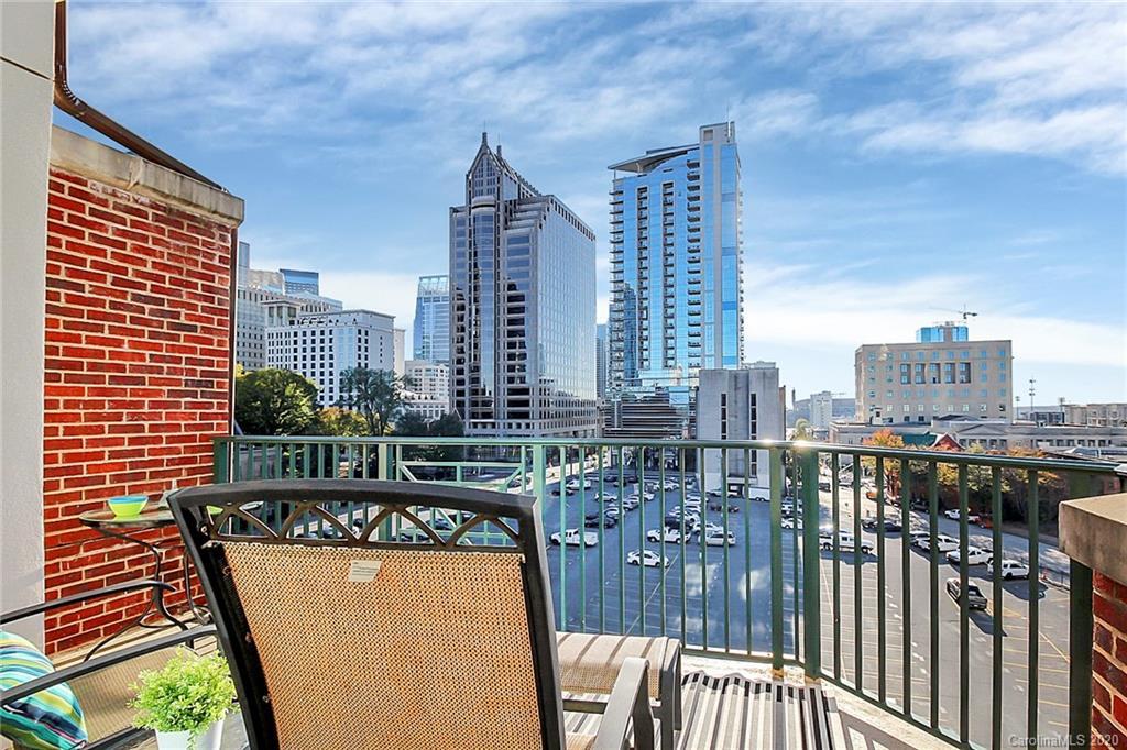 300 W 5th St. #723, Charlotte, NC 28202