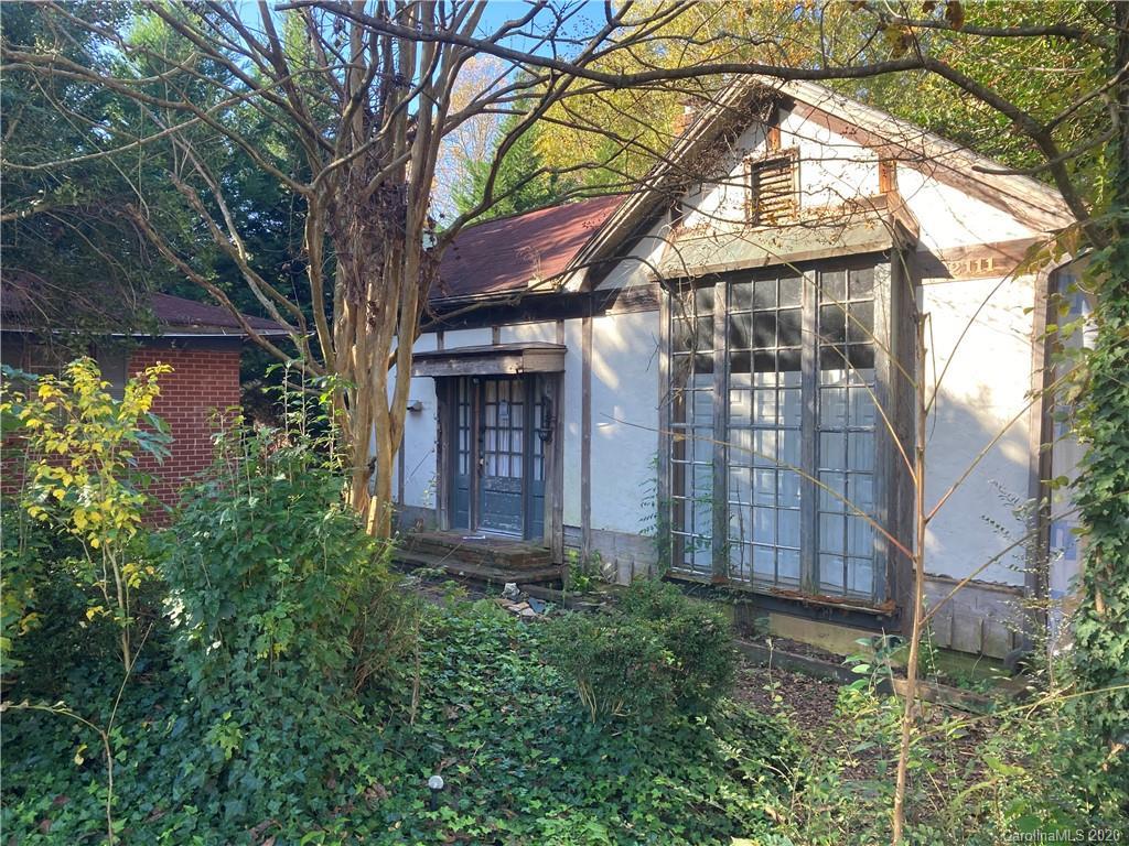 2111 Harkey Ave., Kannapolis, NC 28081