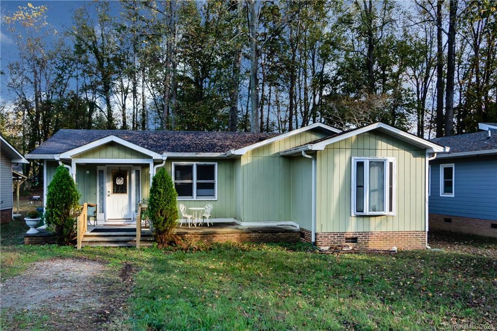 7225 Dorn Cir., Charlotte, NC 28212