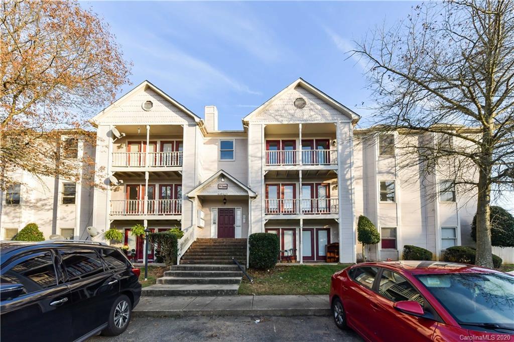 6165 Meadow Rose Ln., Charlotte, NC 28215