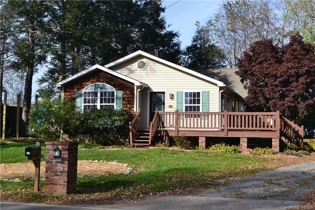 53 Onteora Blvd., Asheville, NC 28803