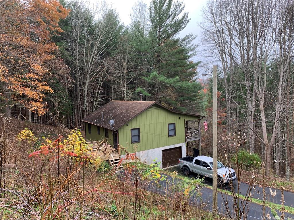 1156 Blue Rock Rd., Burnsville, NC 28714